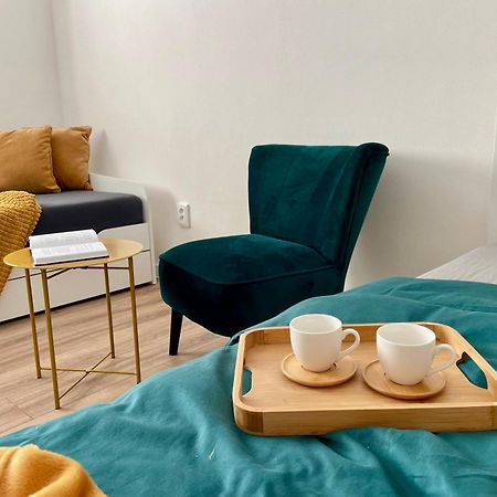 M.F. Apartment Znojmo Luaran gambar