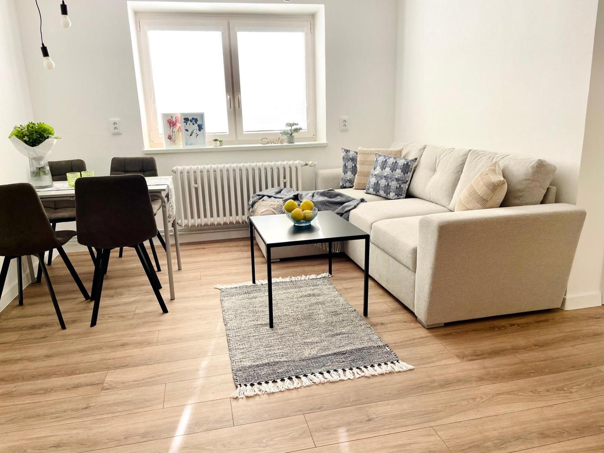 M.F. Apartment Znojmo Luaran gambar